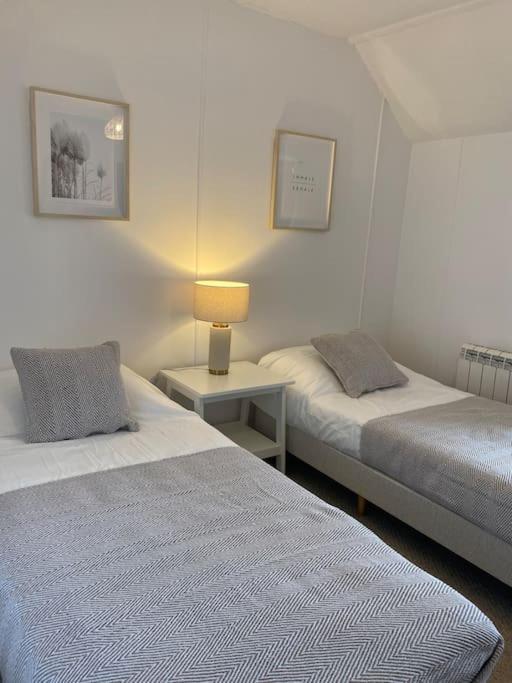 Seagulls Cottage, Touching Distance From Beach Mousehole Exterior foto
