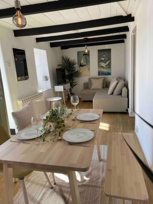 Seagulls Cottage, Touching Distance From Beach Mousehole Exterior foto